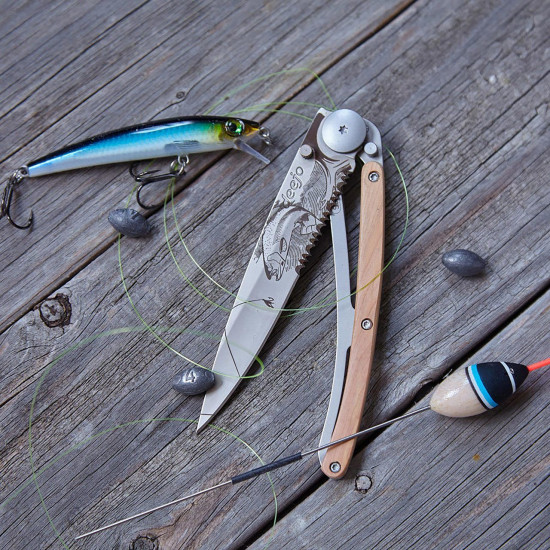 Deejo 1CB575 Serration, titan, juniper wood, Trout Deejo 1CB575 Serration, titan, juniper wood, Trout